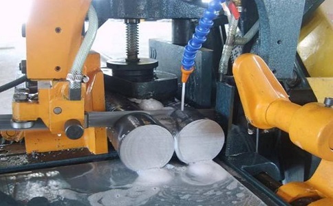 榕城卧式带锯床的送料方式有哪几种？